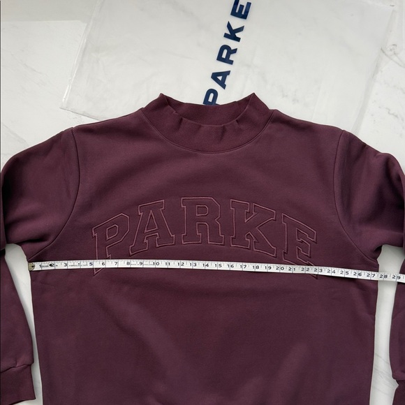 NEW PARKE
Monochrome Varsity Mockneck Sweatshirt
in Eggplant
Size L/XL - Picture 2 of 7